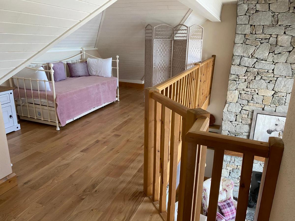 Bayside Cottage Connemara Canower エクステリア 写真