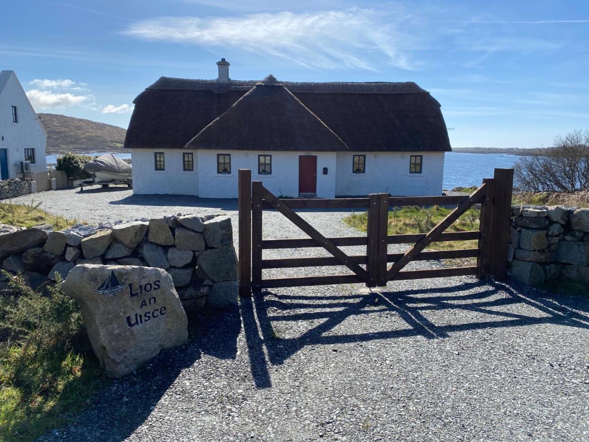 Bayside Cottage Connemara Canower エクステリア 写真