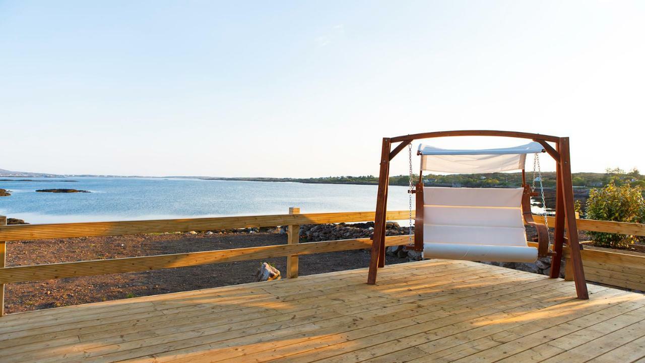 Bayside Cottage Connemara Canower エクステリア 写真