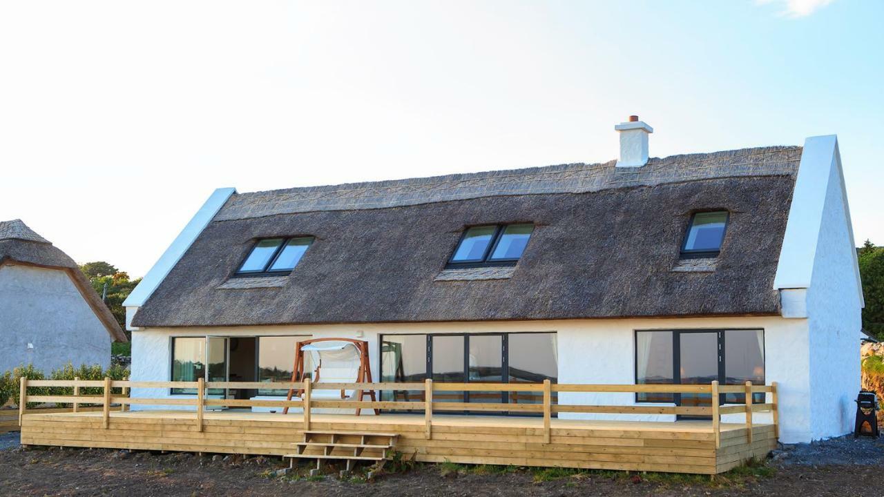 Bayside Cottage Connemara Canower エクステリア 写真